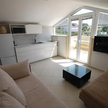 'irena' In Kukci, Porec. Apartment