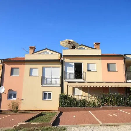 'irena' In Kukci, Porec. Apartment Porec
